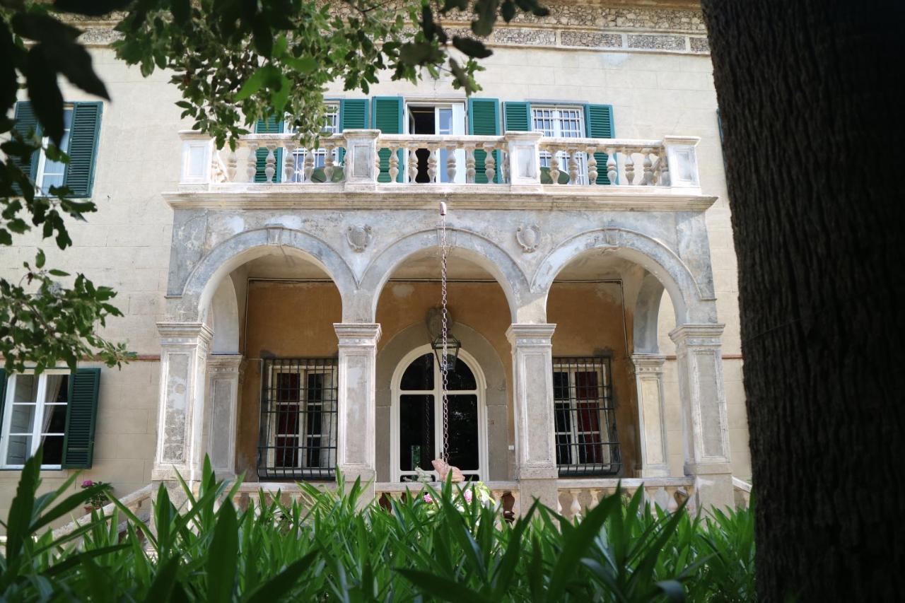 Borgo Studiati Residenza D'Epoca Pugnano Exterior foto